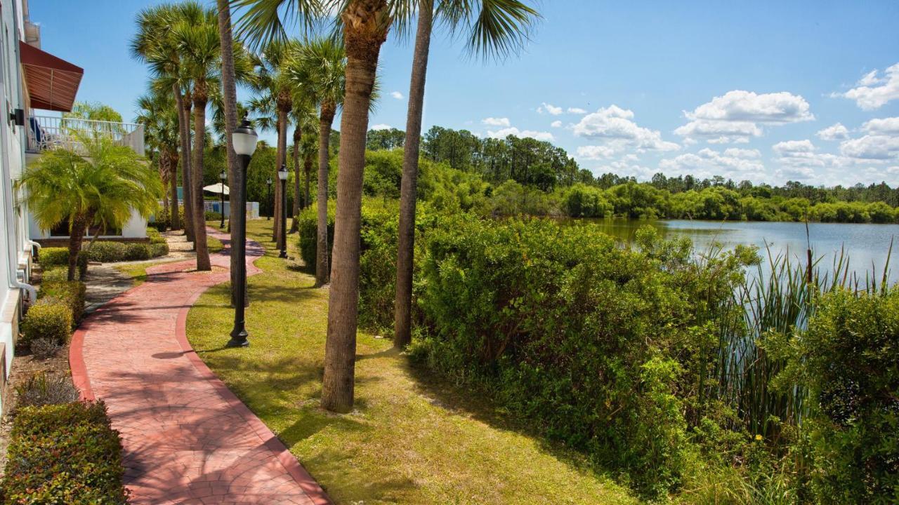 Holiday Inn Express Hotel & Suites Port Charlotte Exterior photo